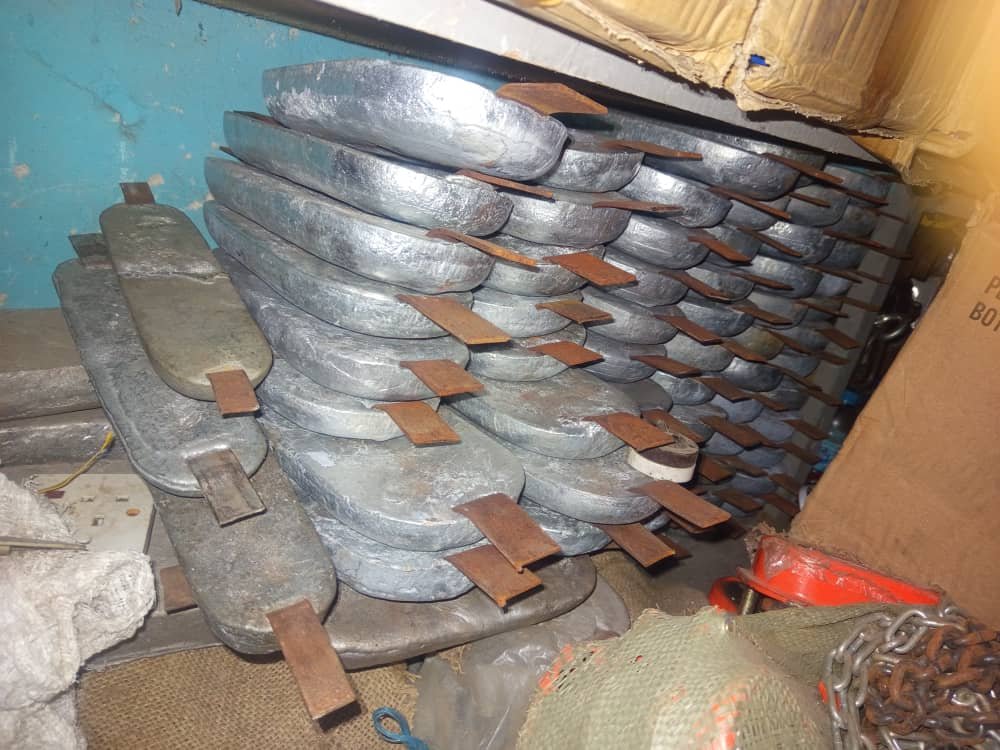 Cathodic protection installation